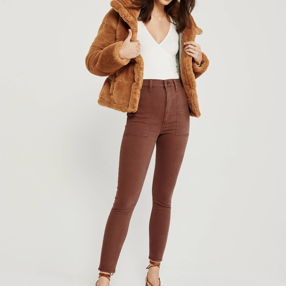 A&F Ultra High Rise Ankle Pants - Picture 6 of 6